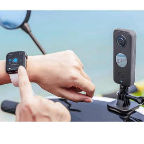 insta360-one-x2-action-camera-extra-battery