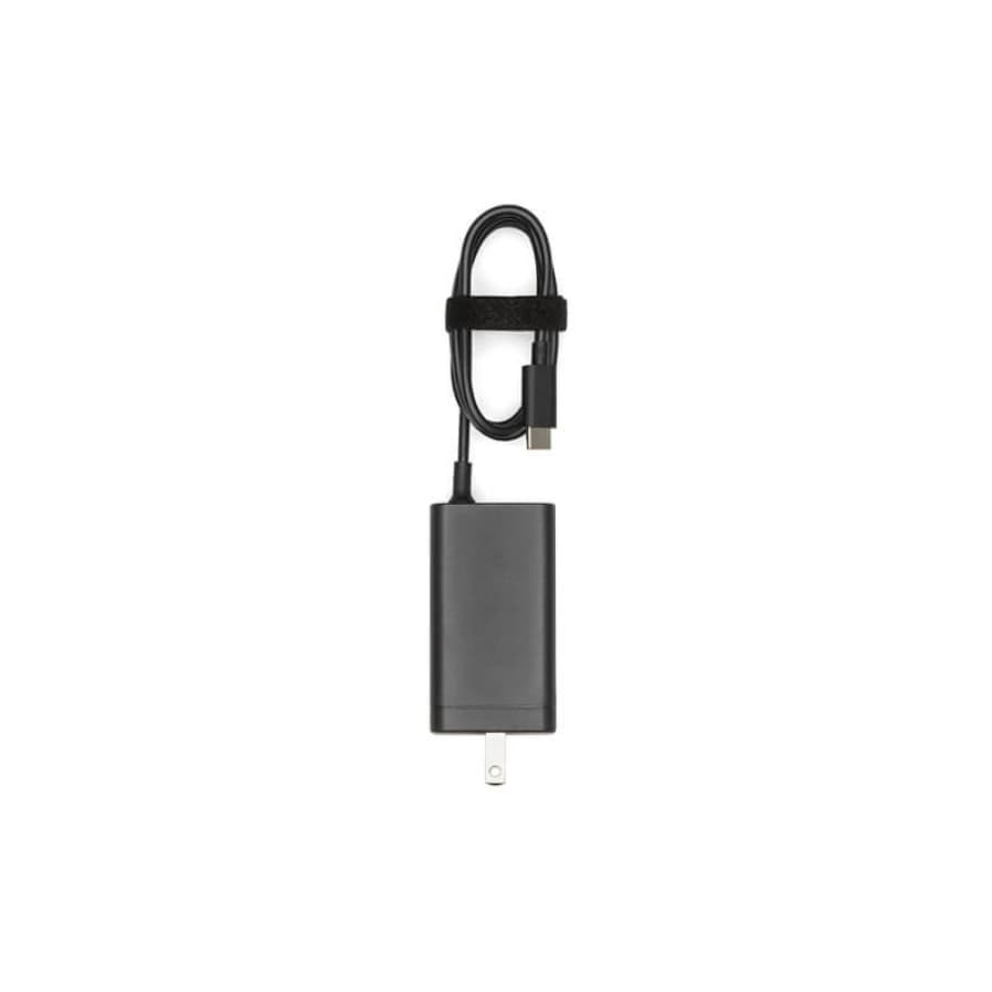DJI 65W Portable Charger-03