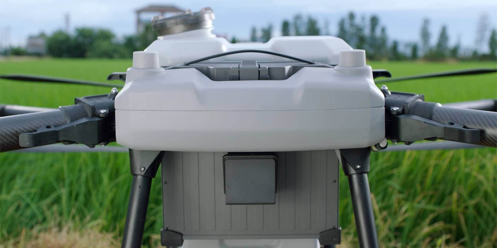 everse-dji-agras-closeup-side-view